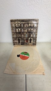 Led Zeppelins Physical Graffiti Double Vinyl Album Cover (1975) w Led Zeppelin IV (Untitled) Vinyl Record (1971) - Note Album Does Not Match Cover