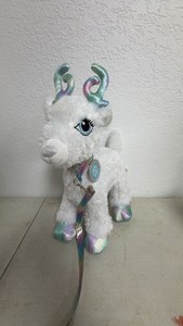 Build-A-Bear Workshop Glisten the Snow Reindeer