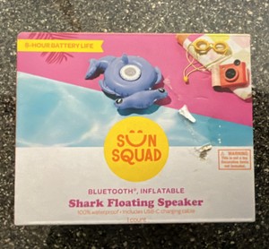 Shark floating speaker